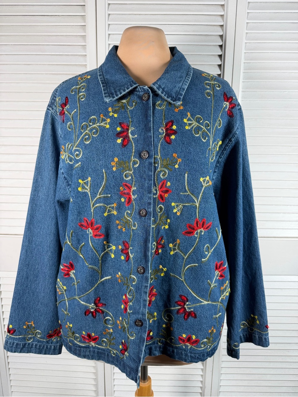 Tantrums Denim Jacket Floral Embroidered Vintage Cottagecore Button Up